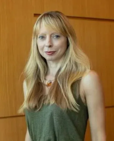 Fiona WILLIAMSON portrait